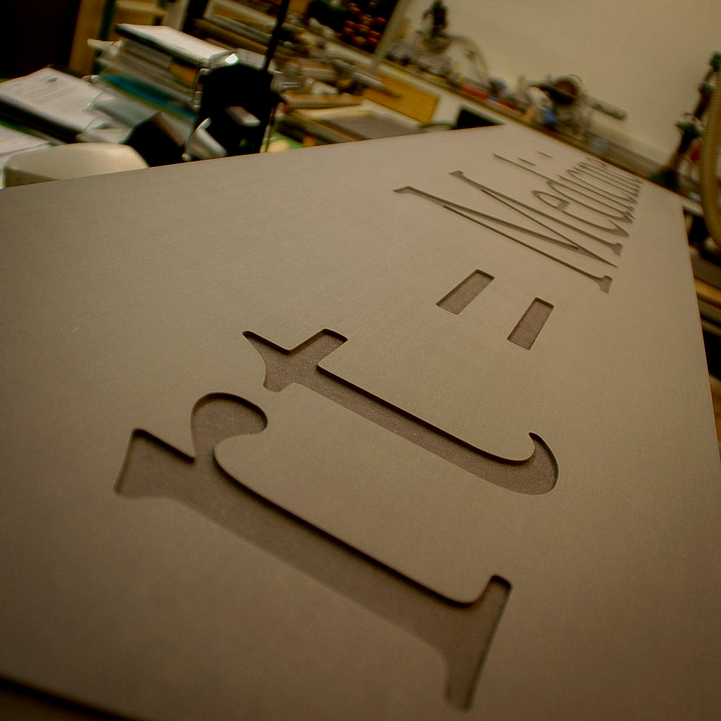 Gravures in hout – exclusieve kunstwerken op maat