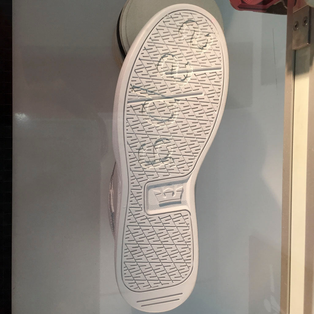 Gepersonaliseerde sneakers – afscheidscadeau op maat