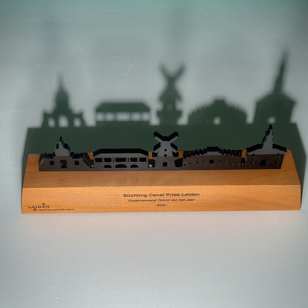 Ondernemer van het Jaar award – gepersonaliseerde houten trofee