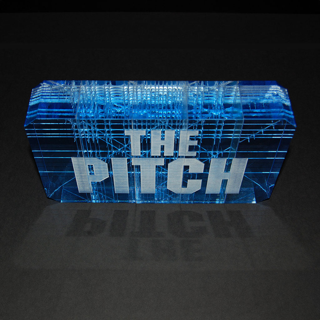 Award kunststof logo met gegraveerde letters