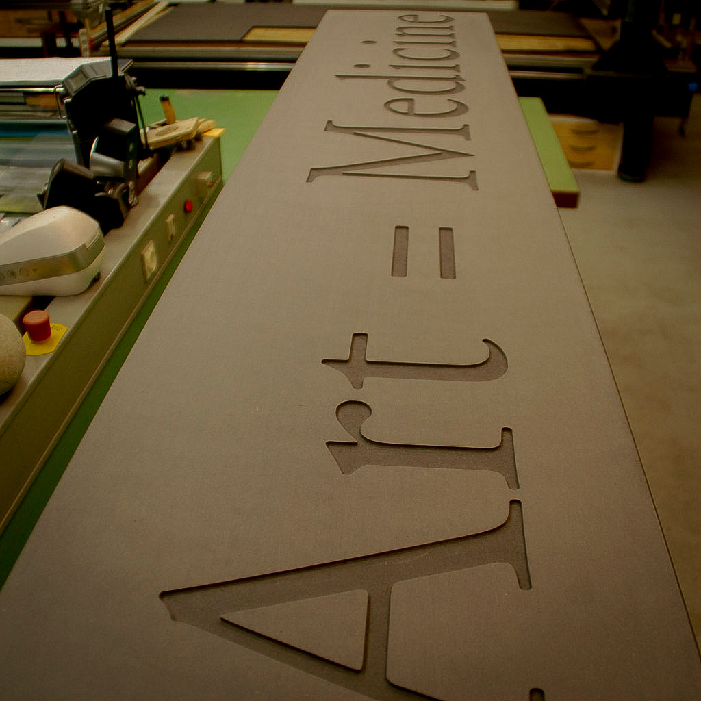 Gravures in hout – exclusieve kunstwerken op maat