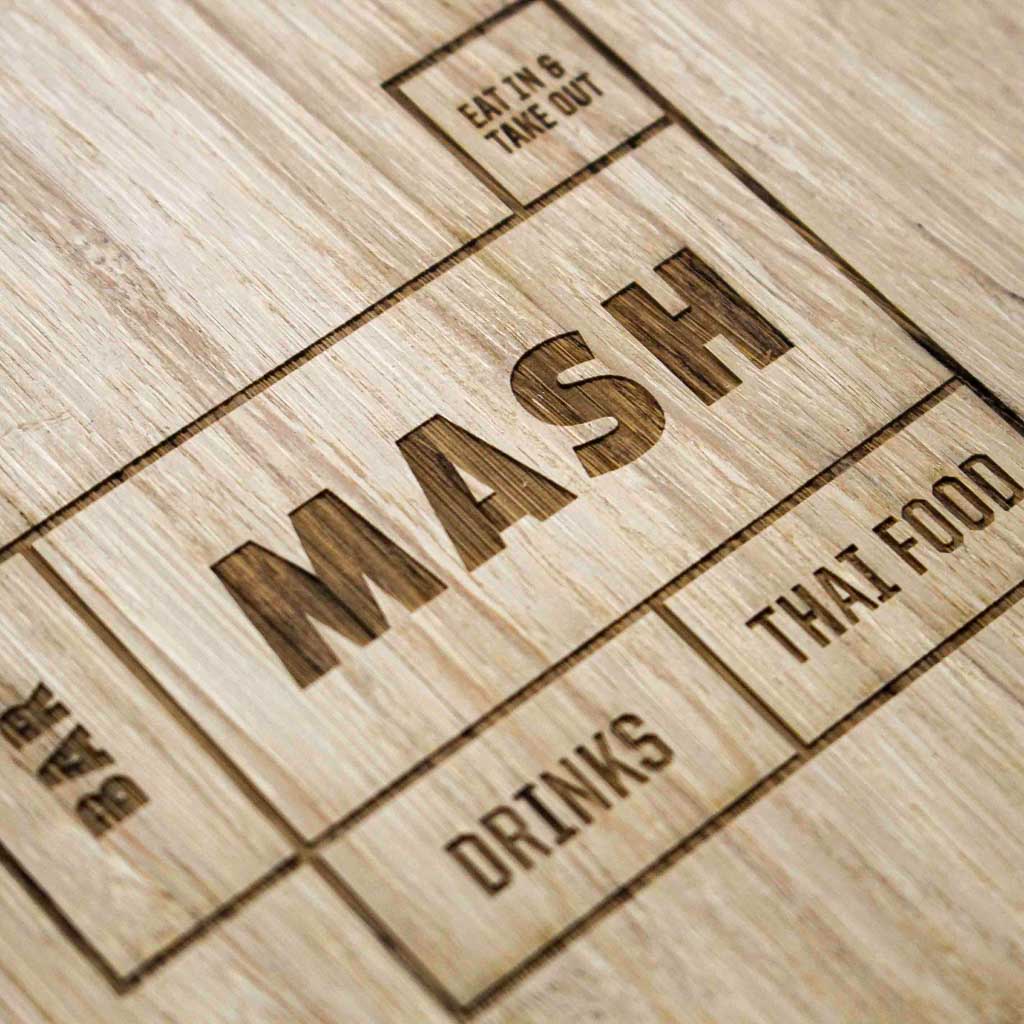 Luxe menukaart van bamboe en leer – gepersonaliseerde menukaart